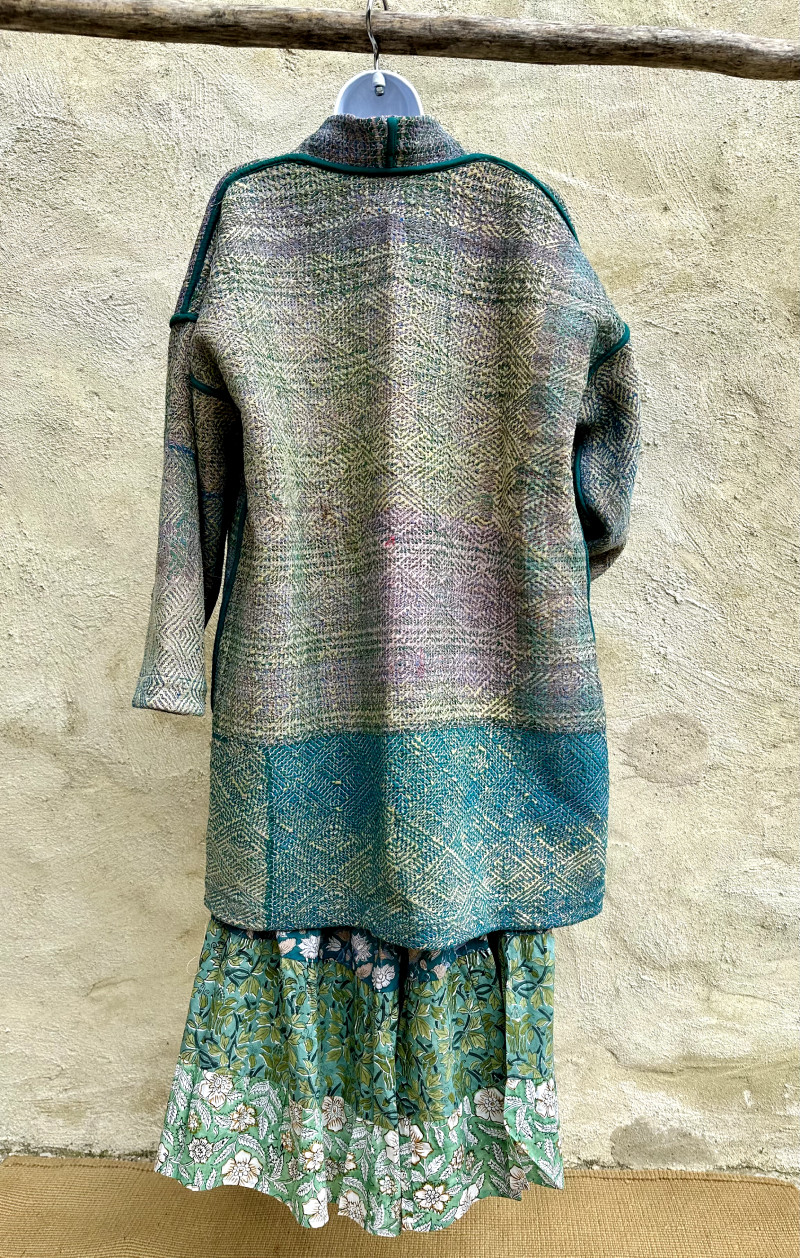 Kimono long en kantha vintage , en 100% coton et réversible. – Image 7