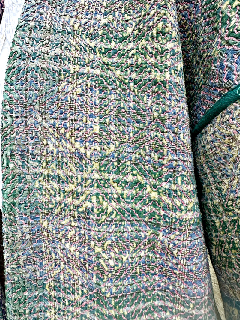 Kimono long en kantha vintage , en 100% coton et réversible. – Image 9