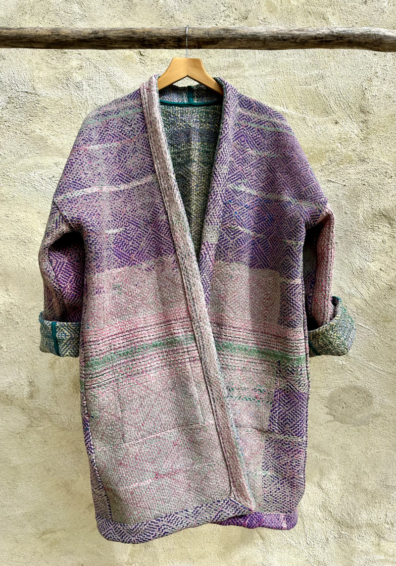 Kimono long en kantha vintage , en 100% coton et réversible. – Image 17