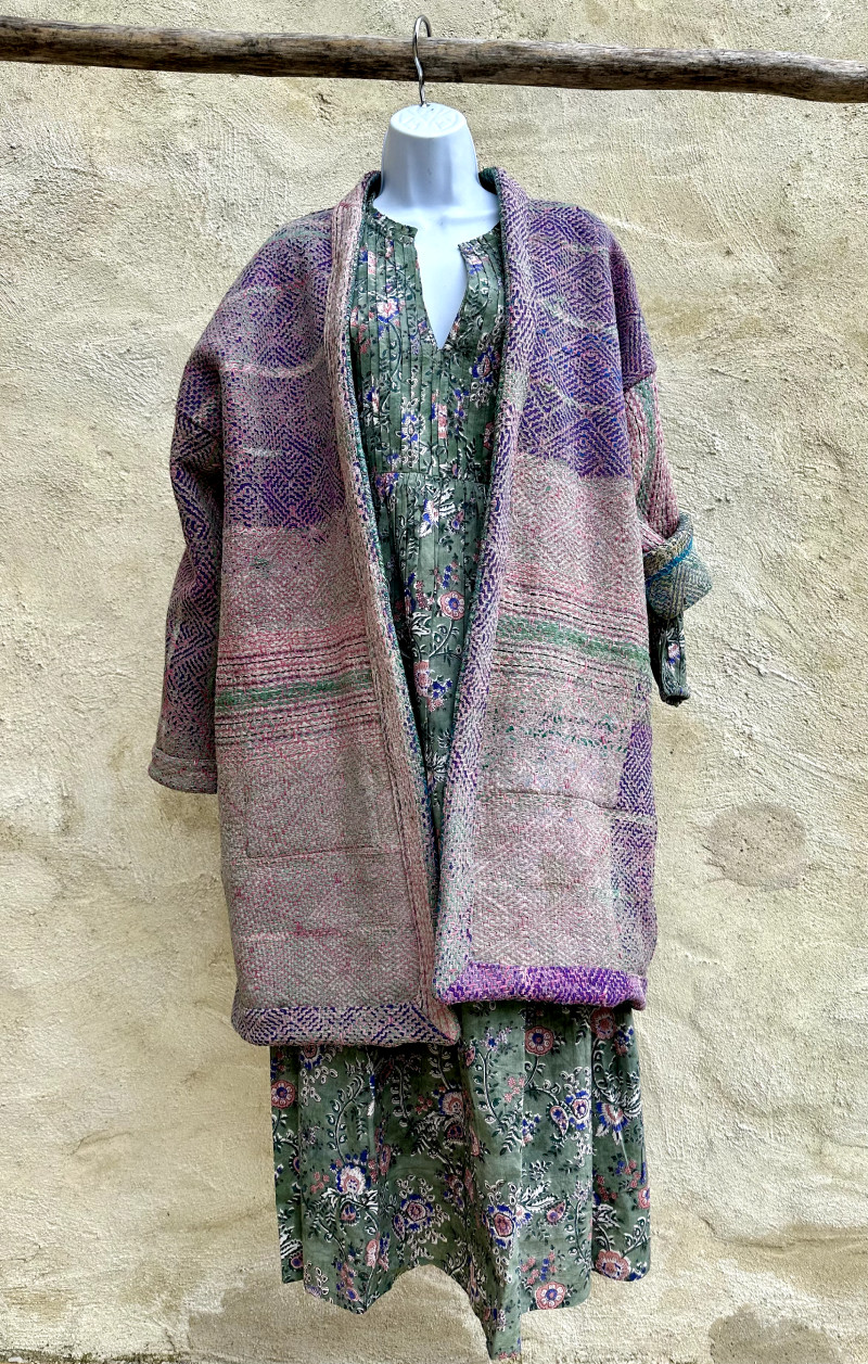 Kimono long en kantha vintage , en 100% coton et réversible. – Image 18