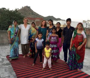 Femmes de la famille de Hukam, un de mes fournisseurs à Pushkar, Rajasthan, Inde
